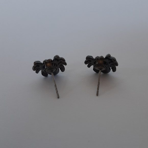 Halloween Costumes Jewelry - Six Creepy & Spooky Enamel Post & Dangle Earrings - Picture 16 of 16